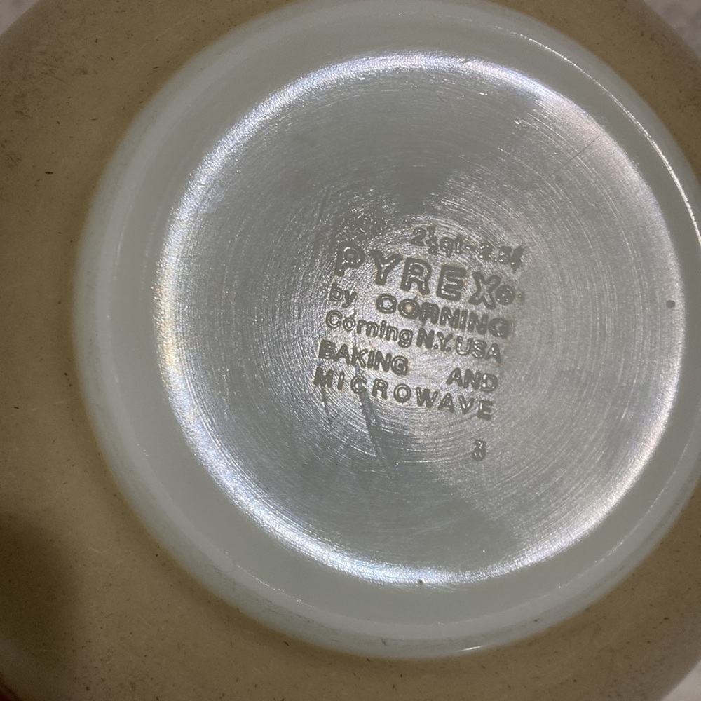 Vintage Pyrex Homestead pattern nesting bowls - Picture 11 of 15